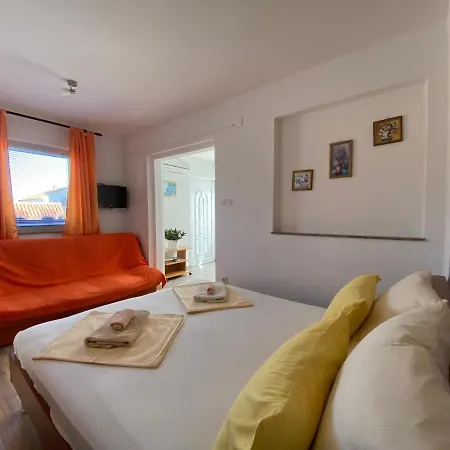 Maison d'hôtes Dijana 3*