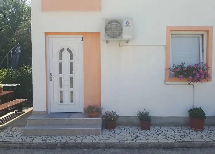 Dijana 3*
