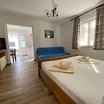 Dijana 3* クルク