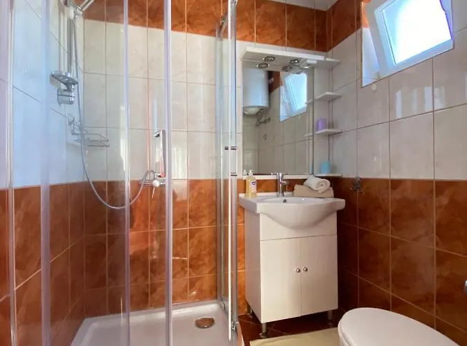 Casa de hóspedes Dijana 3*